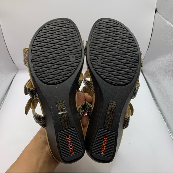 Vionic Sandals Womens 6 Radia Wedge Adjustable Triple Strap Snake skin - Picture 6 of 8